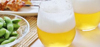 両親の結婚記念日に贈りたいララクリスティーのペアグラス