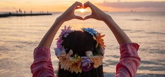 オープンハートはレディースの定番！格上げにはプラチナネックレスを