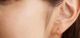 温泉やお風呂でジュエリーは「つけっぱなし」OK？素材選びと注意点を徹底解説