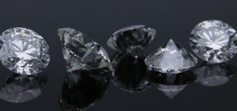 【4月の誕生石】ダイヤモンドの「4C」よりも大切な、日常使いでの選び方